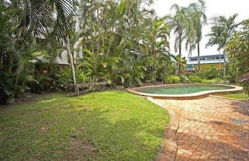 Cairns City Garden Apartment - Tourism Canberra 1