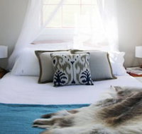 Wines for Joanie Cottage - Tourism Canberra