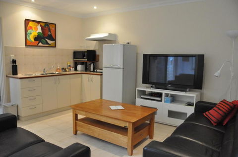 Alfred Cove Short Stay - Tourism Canberra 2