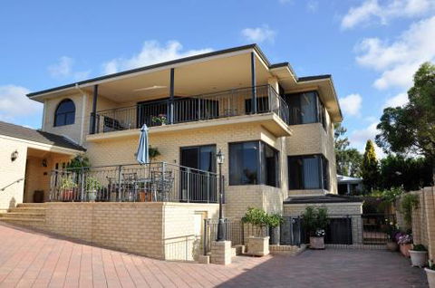 Alfred Cove Short Stay - Tourism Canberra 5