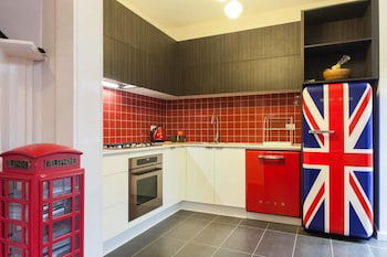 REdTRO House South Yarra - Tourism Canberra 5