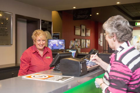 Lithgow Workies Club Motel - Tourism Canberra 0