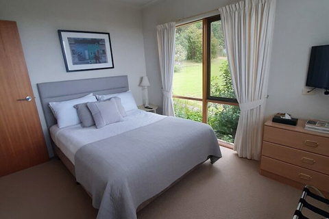 Jackson's Dromana - Tourism Canberra 6
