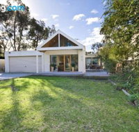 Torquay Retreats Eighteen Beach - Tourism Canberra