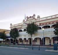 Criterion Hotel Warwick - Tourism Canberra