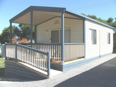Elliston Waterloo Bay Tourist Park - Tourism Canberra 7