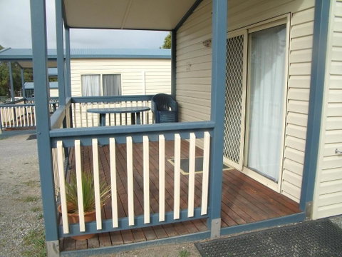 Elliston Waterloo Bay Tourist Park - Tourism Canberra 4