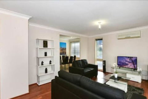 Bass House - Tourism Canberra 3