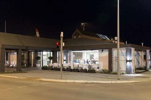 Ellen Hotel - Tourism Canberra 5