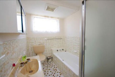 Avilla Court 2 - Tourism Canberra 5