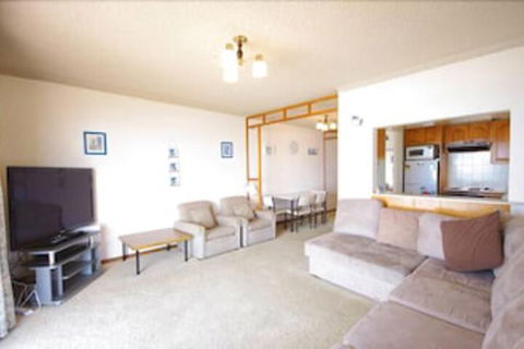 Avilla Court 2 - Tourism Canberra 3