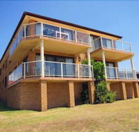 Avilla Court 2 - Tourism Canberra