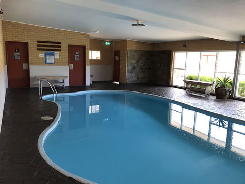 Ulladulla Harbour Motel - Tourism Canberra 4