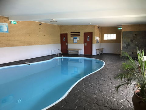 Ulladulla Harbour Motel - Tourism Canberra 5