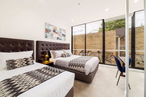 Whitehorse Apartment Hotel - Tourism Canberra 5