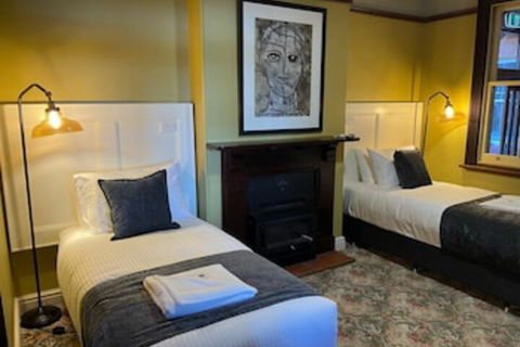 CBC Bed & Breakfast & Cafe - Tourism Canberra 0