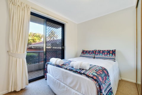 La Mer Apartments - Tourism Canberra 4
