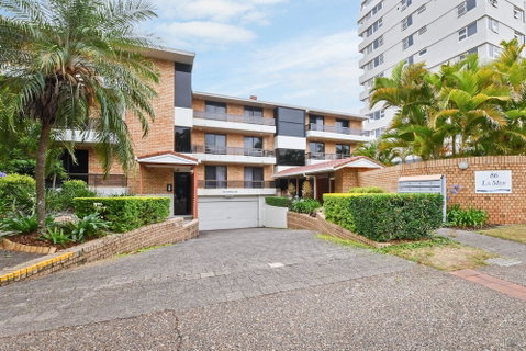 La Mer Apartments - Tourism Canberra 0