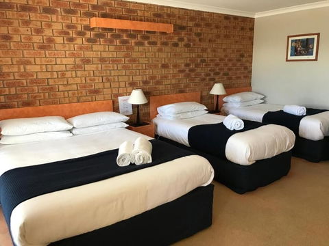 Avoca Motel - Tourism Canberra 1