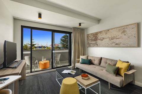Quest Fremantle - Tourism Canberra 5
