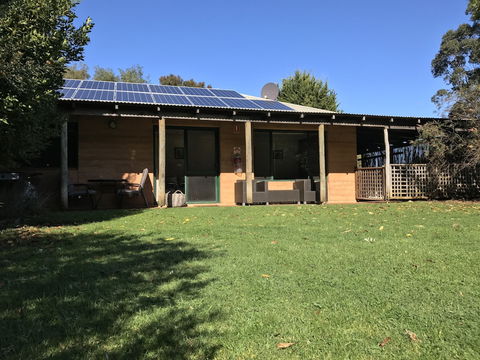 Pump Hill Farm Cottages - Tourism Canberra 1