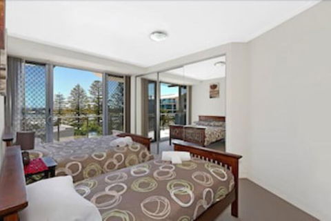 Coast Luxury Apartment Penthouse 23 - Tourism Canberra 2