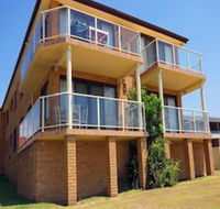 Avilla Court 1 - Tourism Canberra
