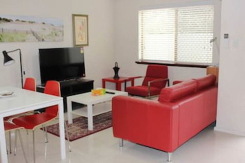 Parkline Apartments Perth - Tourism Canberra 4