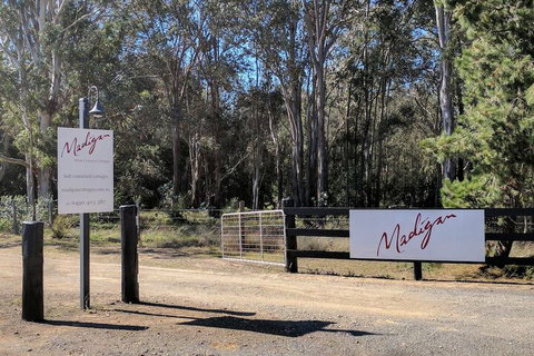 Madigan Wine Country Cottages - Tourism Canberra 1