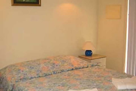 Madigan Wine Country Cottages - Tourism Canberra 7