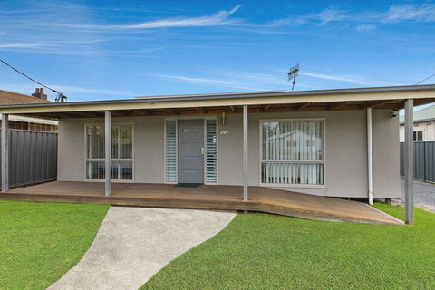Oakland Cottage - Tourism Canberra 1