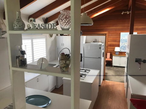 Mollymook Fantastic Holiday House - Tourism Canberra 1
