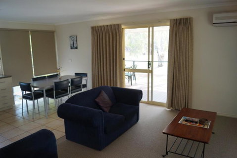 Tooleybuc River Retreat Villas - Tourism Canberra 6