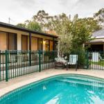 Courtsidecottage Bed & Breakfast - Tourism Canberra 1