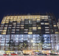 Luxury River Views Apartment - Tourism Canberra