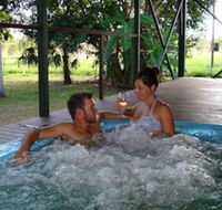 Berry Creek Bush Retreat - Tourism Canberra