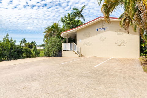 Motel Ingham - Tourism Canberra 2