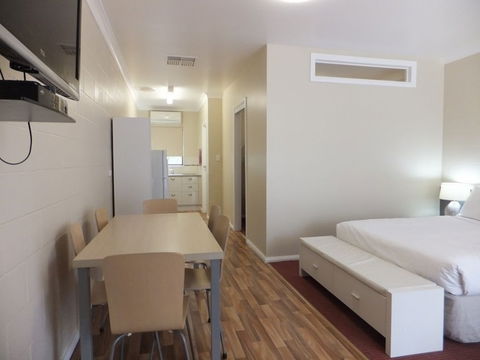 Nagambie Caravan Park & Motel - Tourism Canberra 0