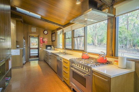 Myer House - Tourism Canberra 3