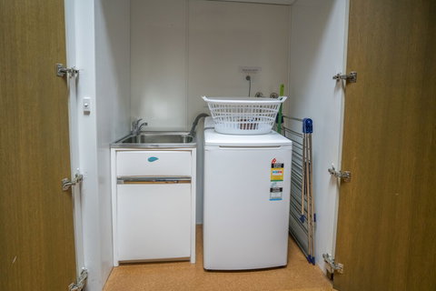 Myer House - Tourism Canberra 0