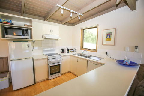 Crabapple Cottage - Tourism Canberra 2