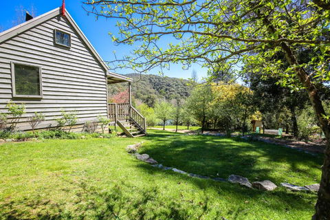 Crabapple Cottage - Tourism Canberra 1