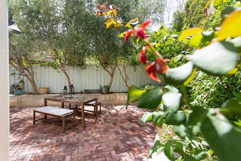 Soloman Street Cottage - Tourism Canberra 1