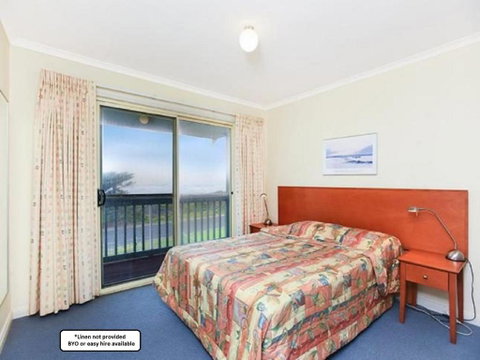 Tahren Beachfront Shack - Tourism Canberra 3