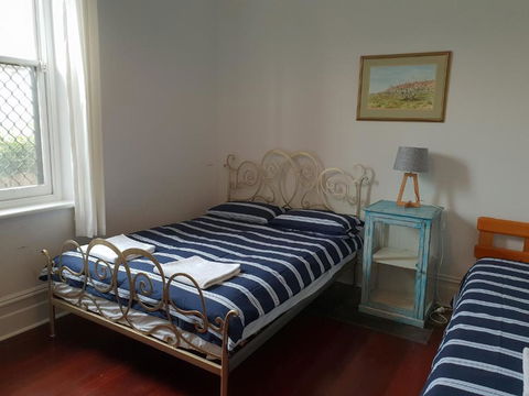 Captains Heritage Cottage - Tourism Canberra 3