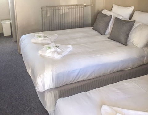 Commercial Hotel Motel Lithgow - Tourism Canberra 2