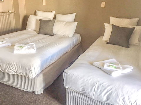 Commercial Hotel Motel Lithgow - Tourism Canberra 5