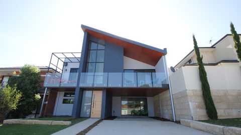 Sunset Place Apartments - Tourism Canberra 0