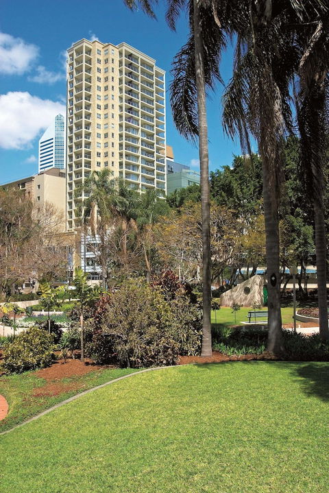 Oaks Brisbane Lexicon Suites - Tourism Canberra 4