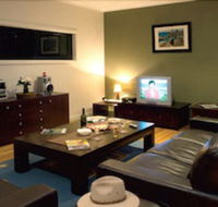 Plomer Beach House - Tourism Canberra